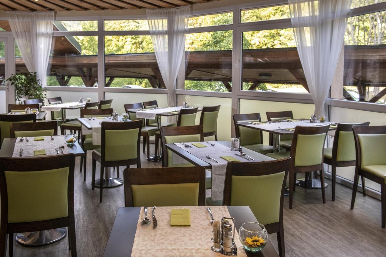 Patak Park Hotel Visegrad (Adults Only) Exterior photo