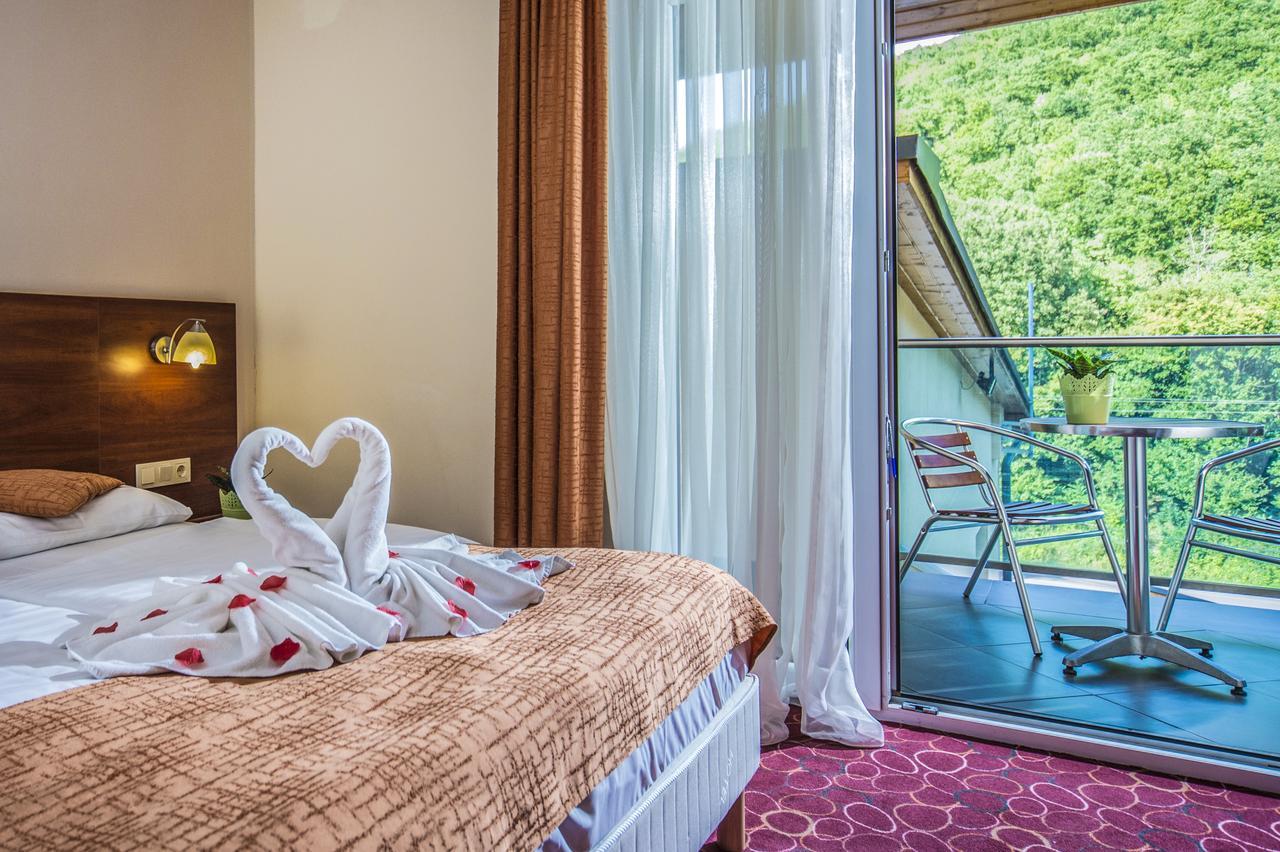 Patak Park Hotel Visegrad (Adults Only) Exterior photo